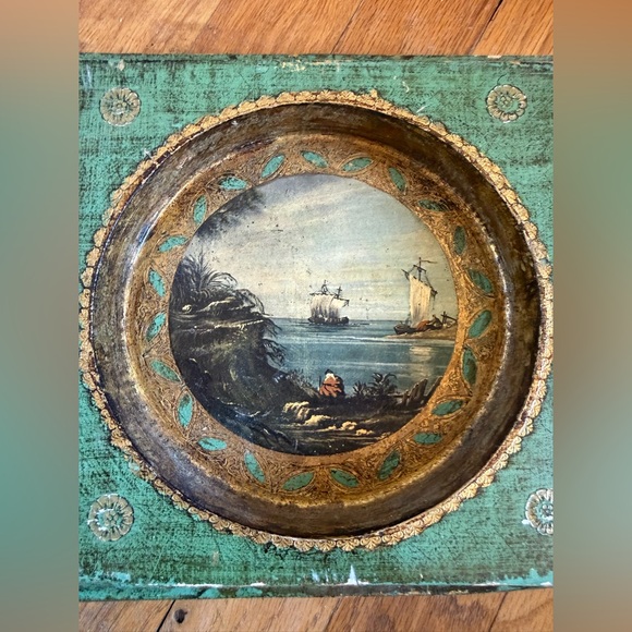 Antique Florentine Wall Picture Frame - Picture 8 of 12